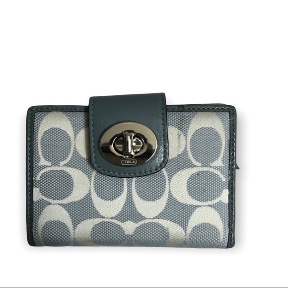 Coach blue/gray signature turnlock wallet - Picture 1 of 9